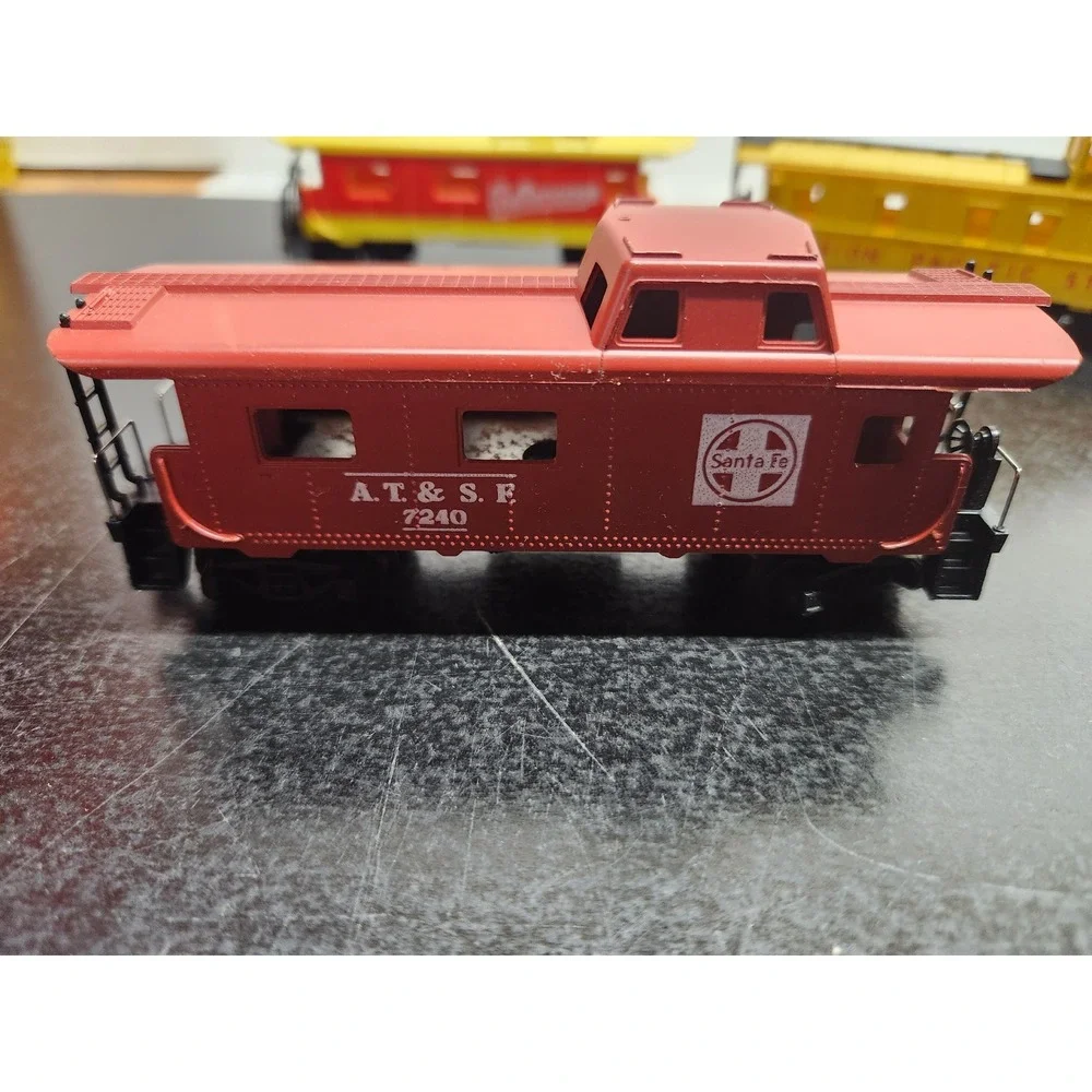 Various ho scale